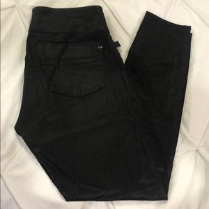 Metallic Denim Jegging!